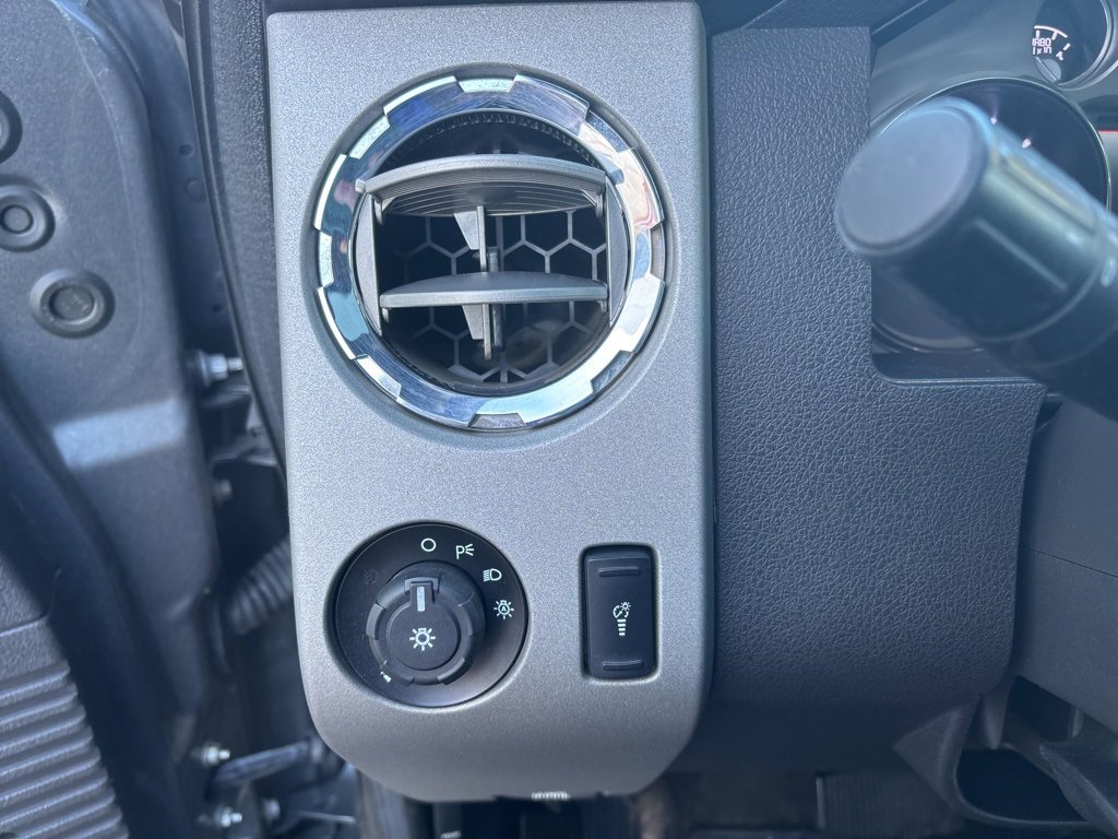 Used 2013 Ford F350 Lariat w/ Lariat Ultimate Pkg image 17