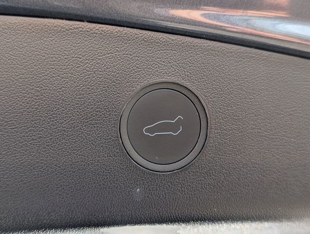 Used 2023 Tesla Model 3 Standard Range image 13