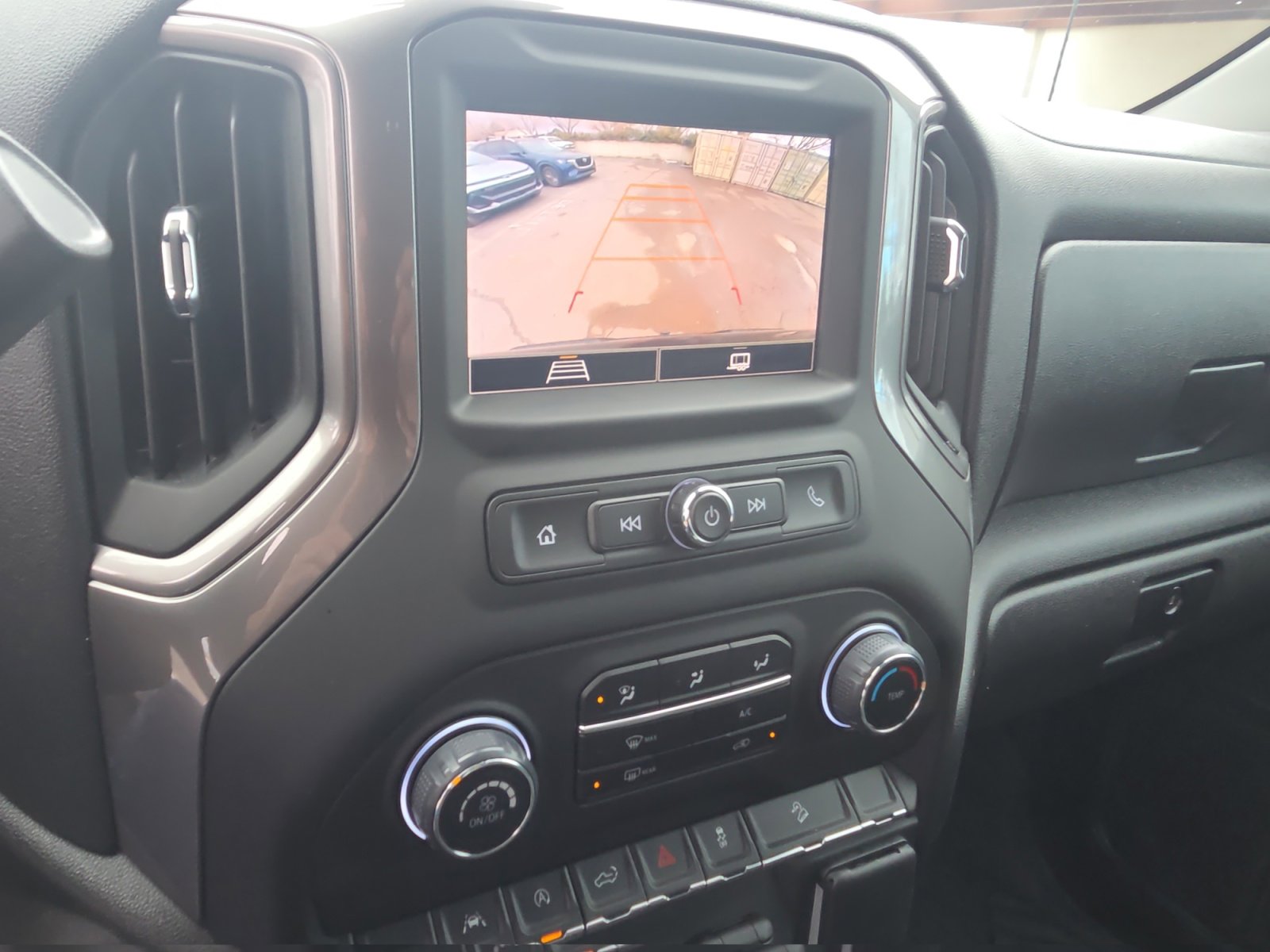 Used 2025 Chevrolet Silverado 1500 Custom Trail Boss w/ Midnight Edition image 19