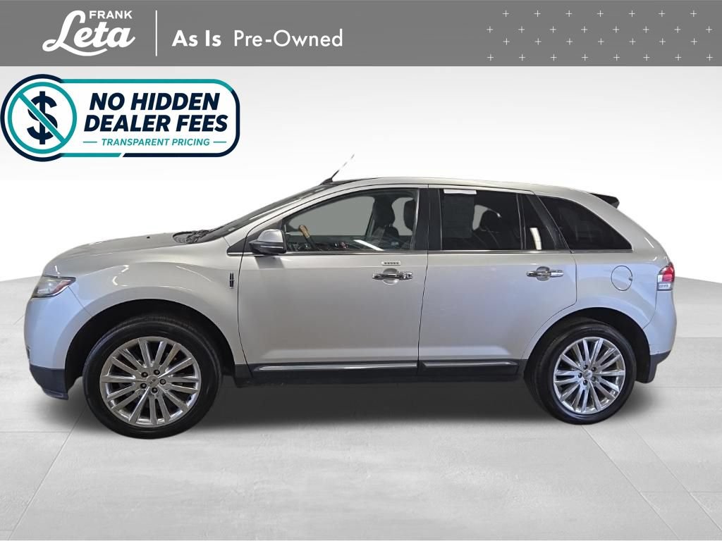Used 2013 Lincoln MKX AWD image 3
