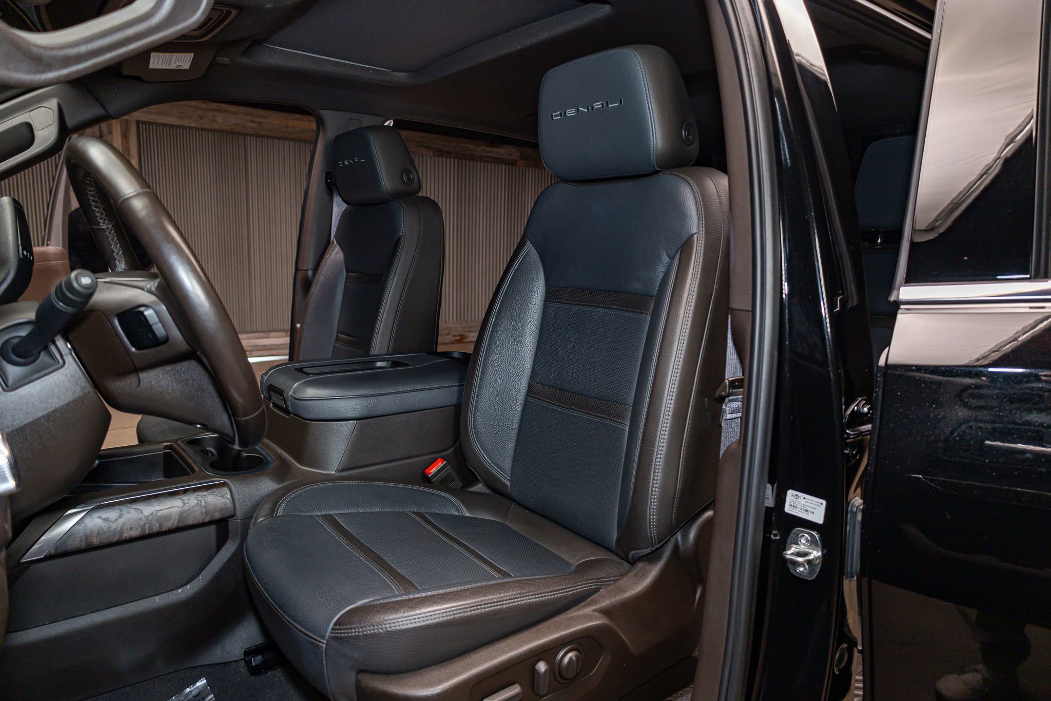 Used 2021 GMC Sierra 1500 Denali w/ Denali Premium Package image 19