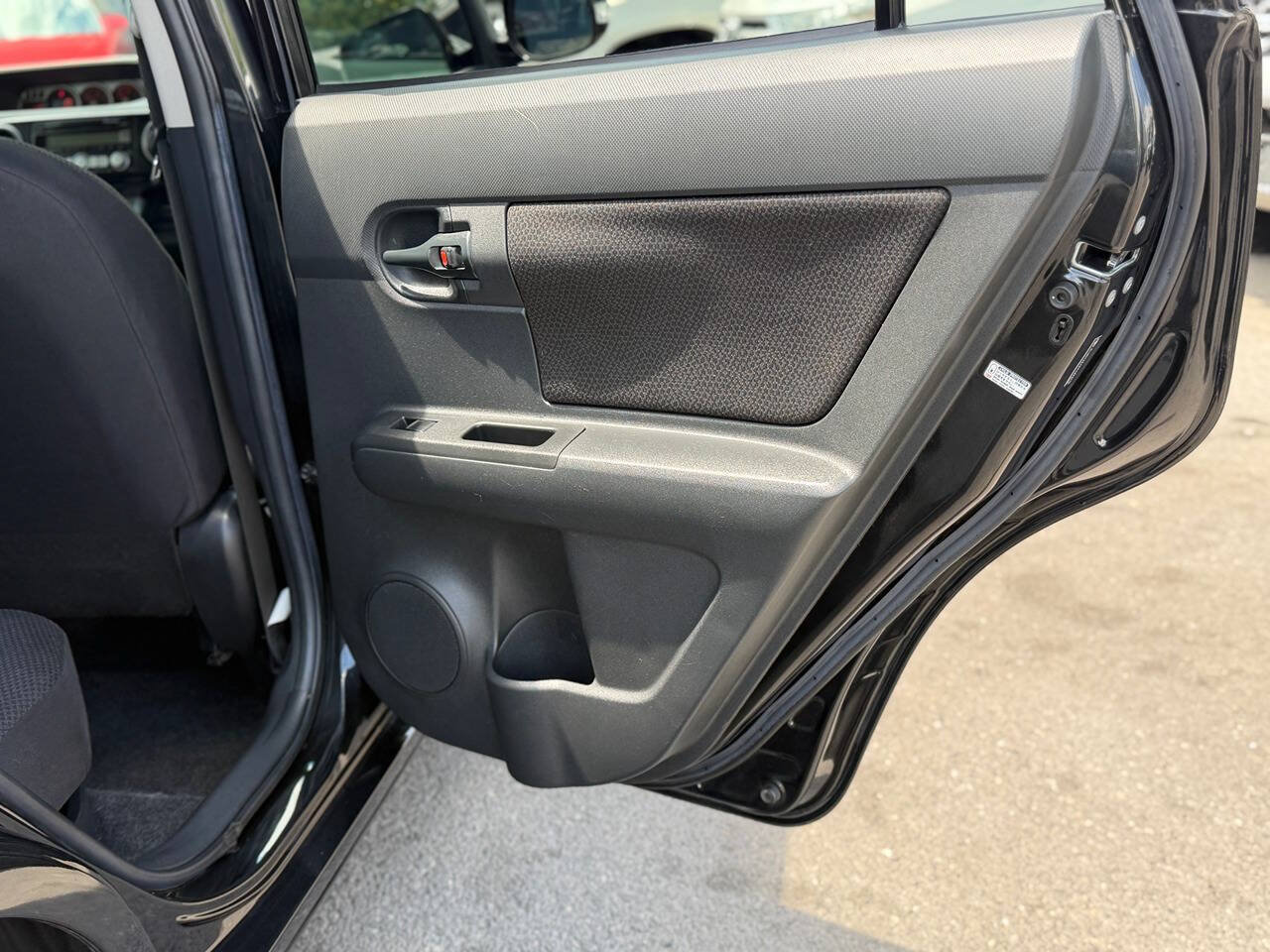 Used 2009 Scion xB FWD image 50