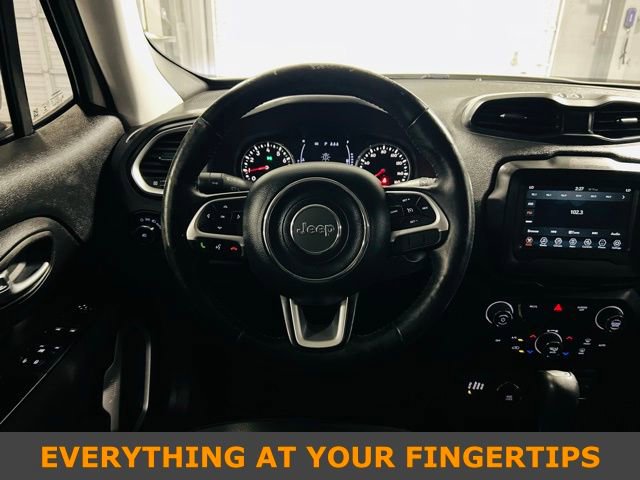 Used 2019 Jeep Renegade Latitude w/ Cold Weather Group image 5