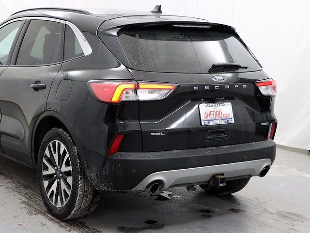 Used 2020 Ford Escape SEL image 7