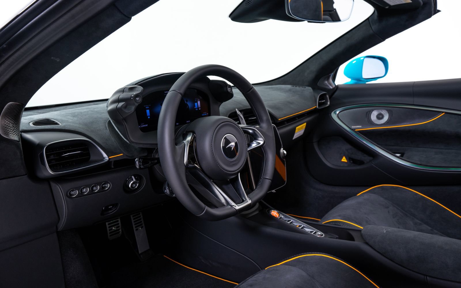 New 2026 McLaren Artura Spider image 19
