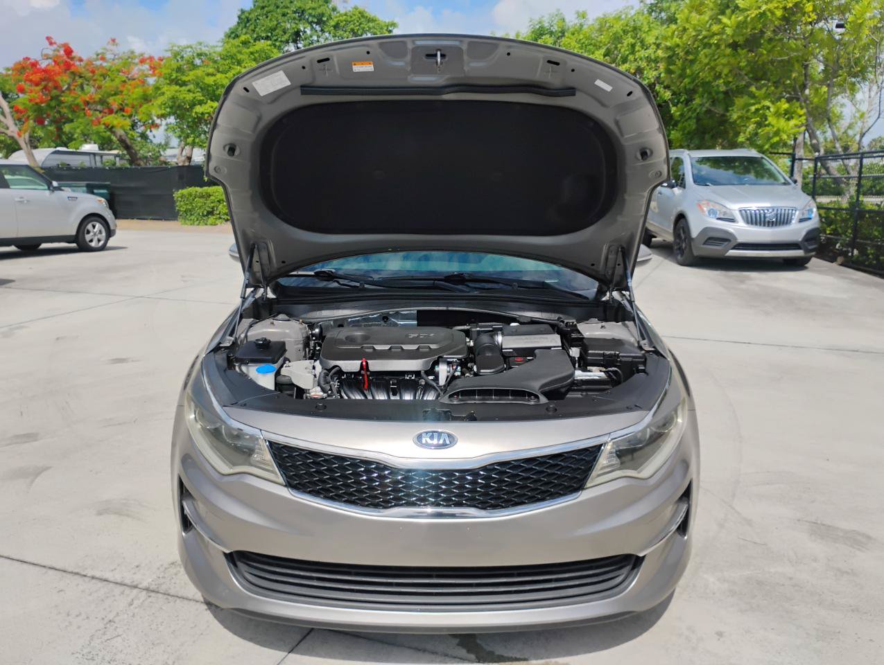 Used 2017 Kia Optima LX FWD image 21
