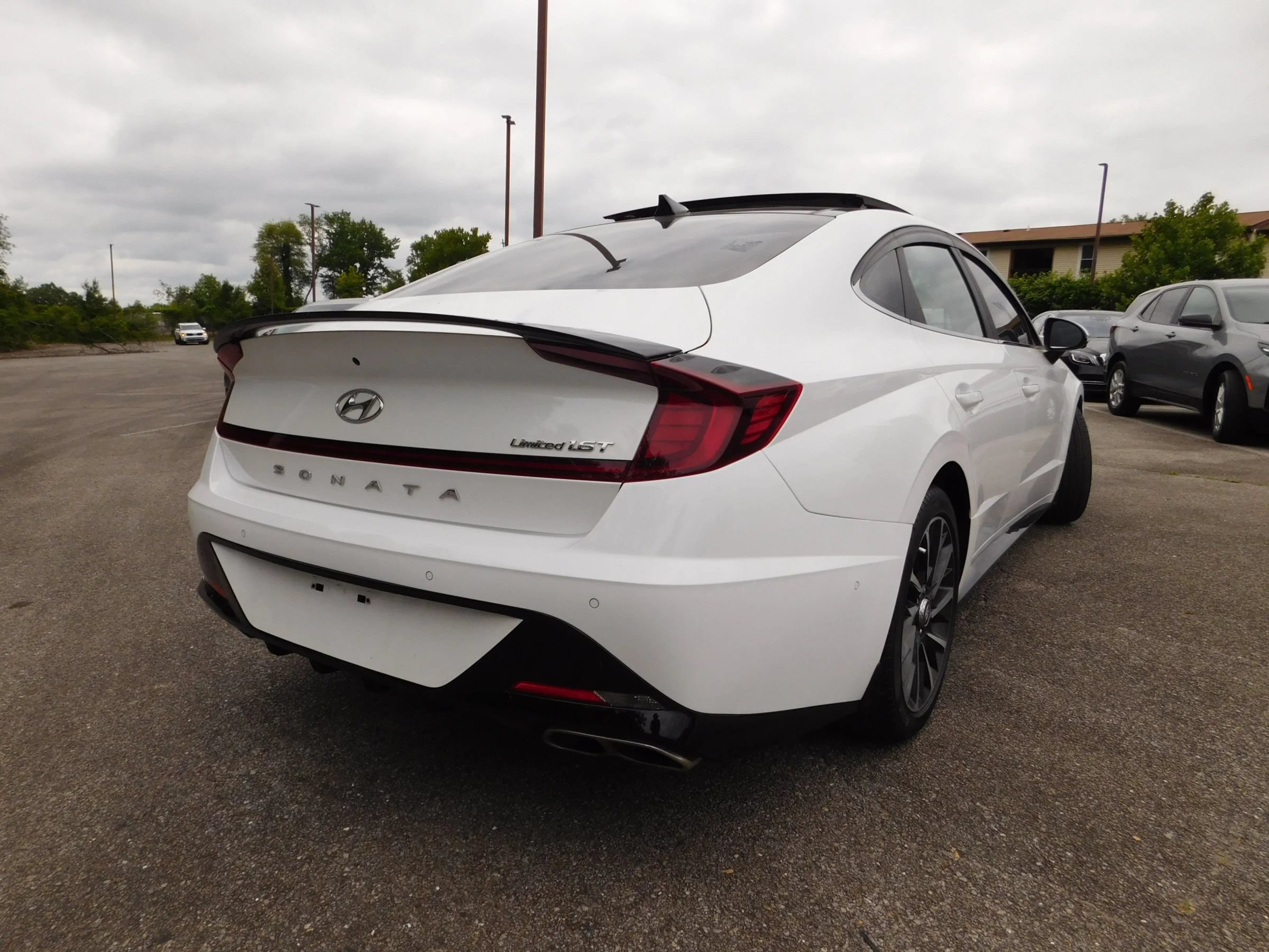 Used 2022 Hyundai Sonata Limited FWD image 5
