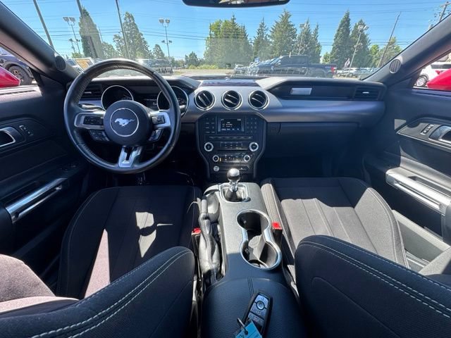 Used 2018 Ford Mustang GT RWD image 30