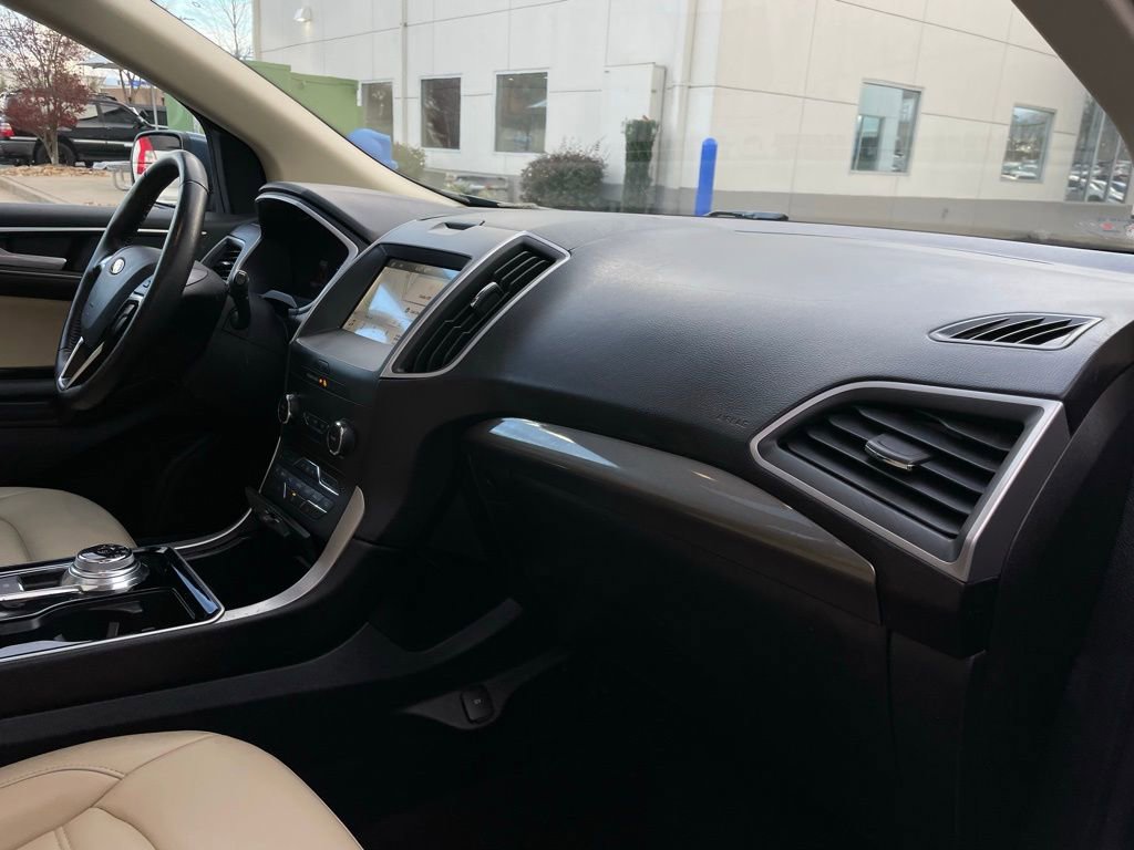 Used 2019 Ford Edge SEL w/ Equipment Group 201A image 36