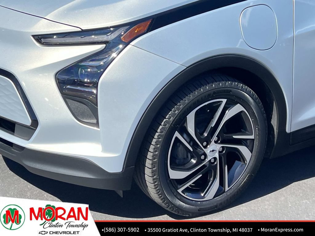 Certified 2023 Chevrolet Bolt LT w/ Infotainment Package FWD image 10