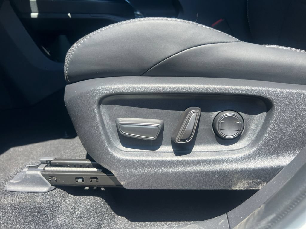 New 2026 Toyota C-HR AWD/4WD image 20