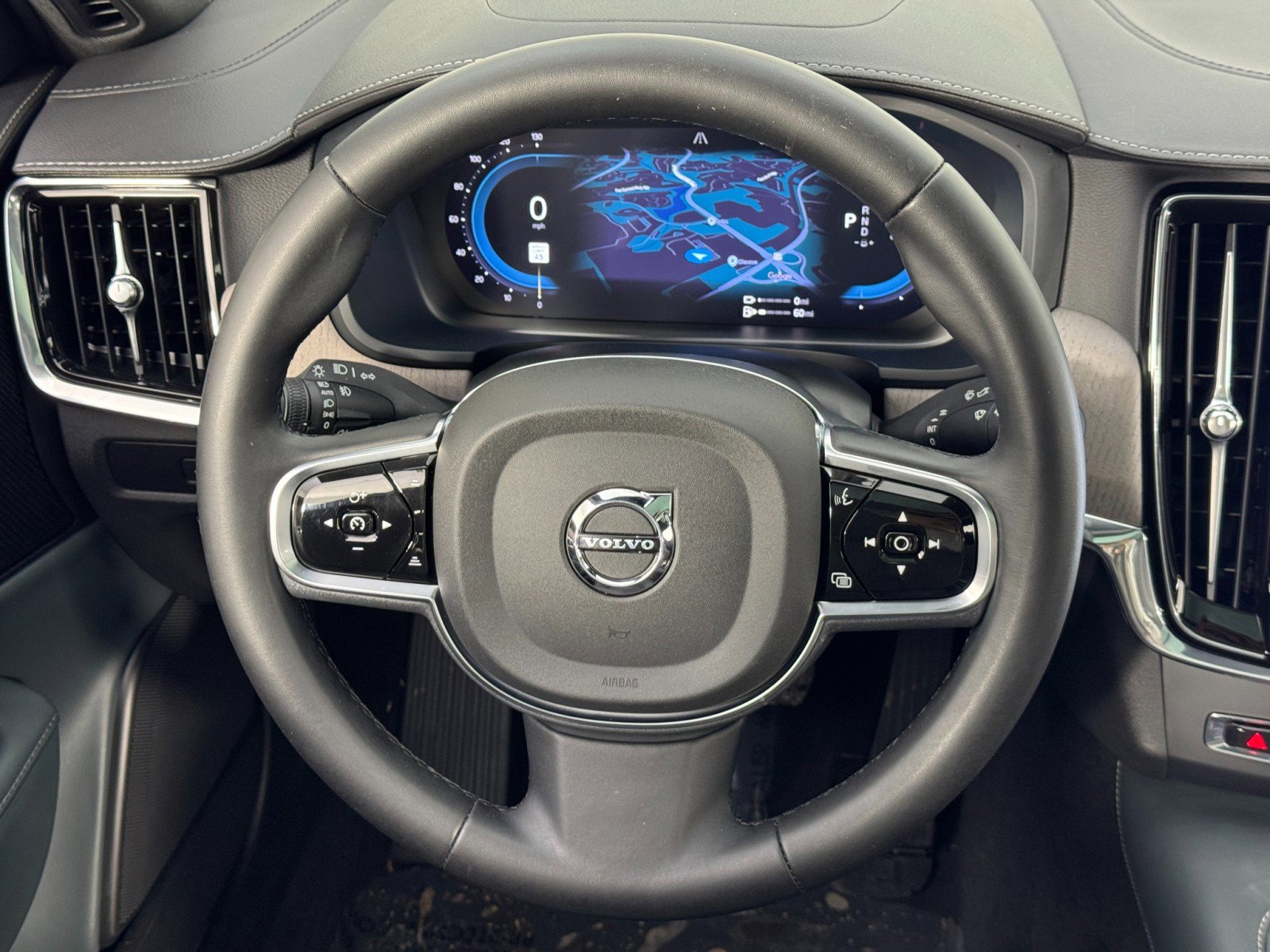 Used 2024 Volvo S90 T8 Ultimate image 20