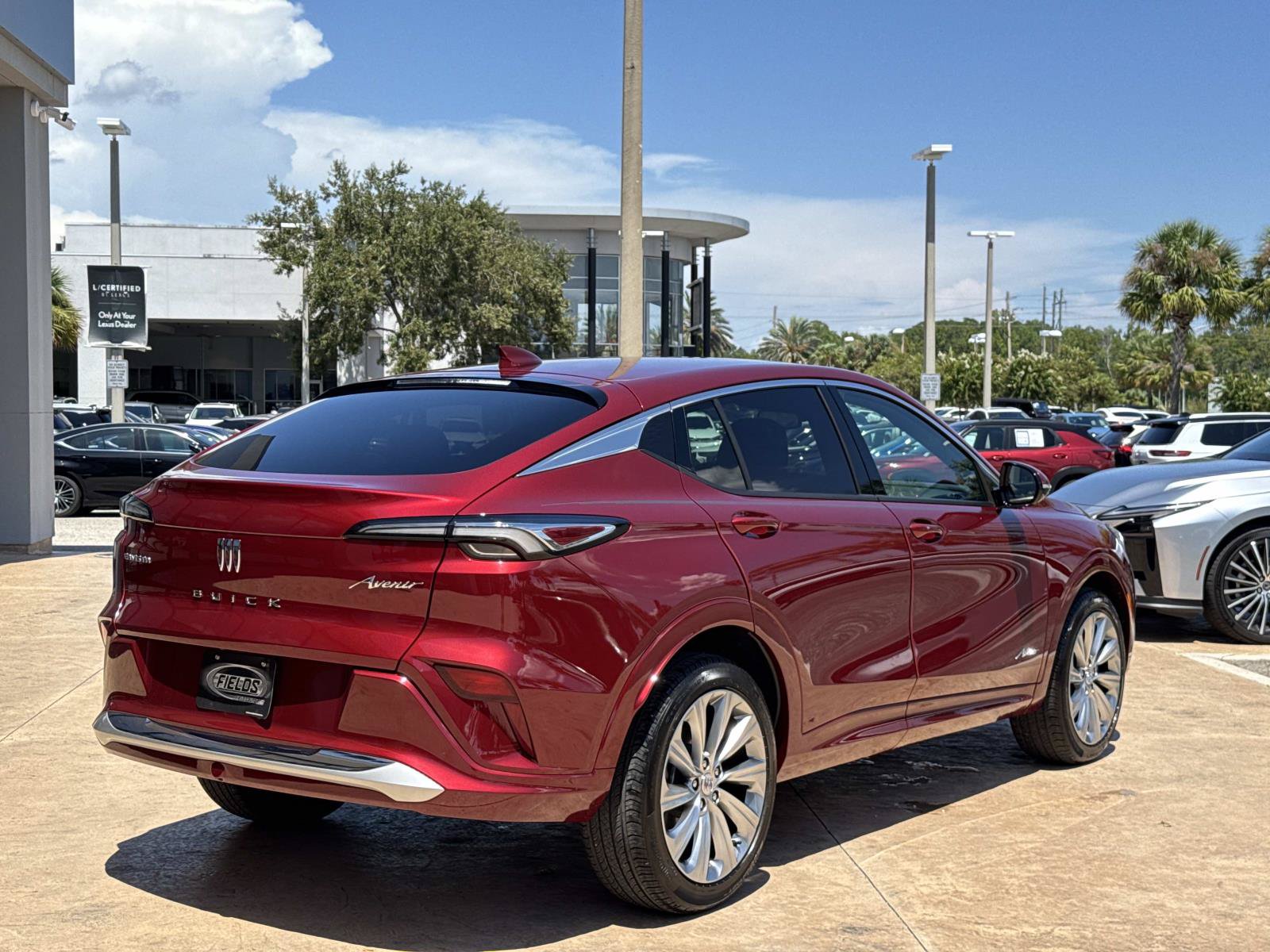 Used 2024 Buick Envista Avenir FWD image 3