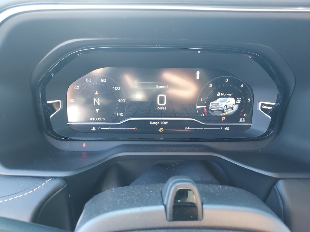 Used 2024 GMC Yukon Denali Ultimate AWD/4WD image 18
