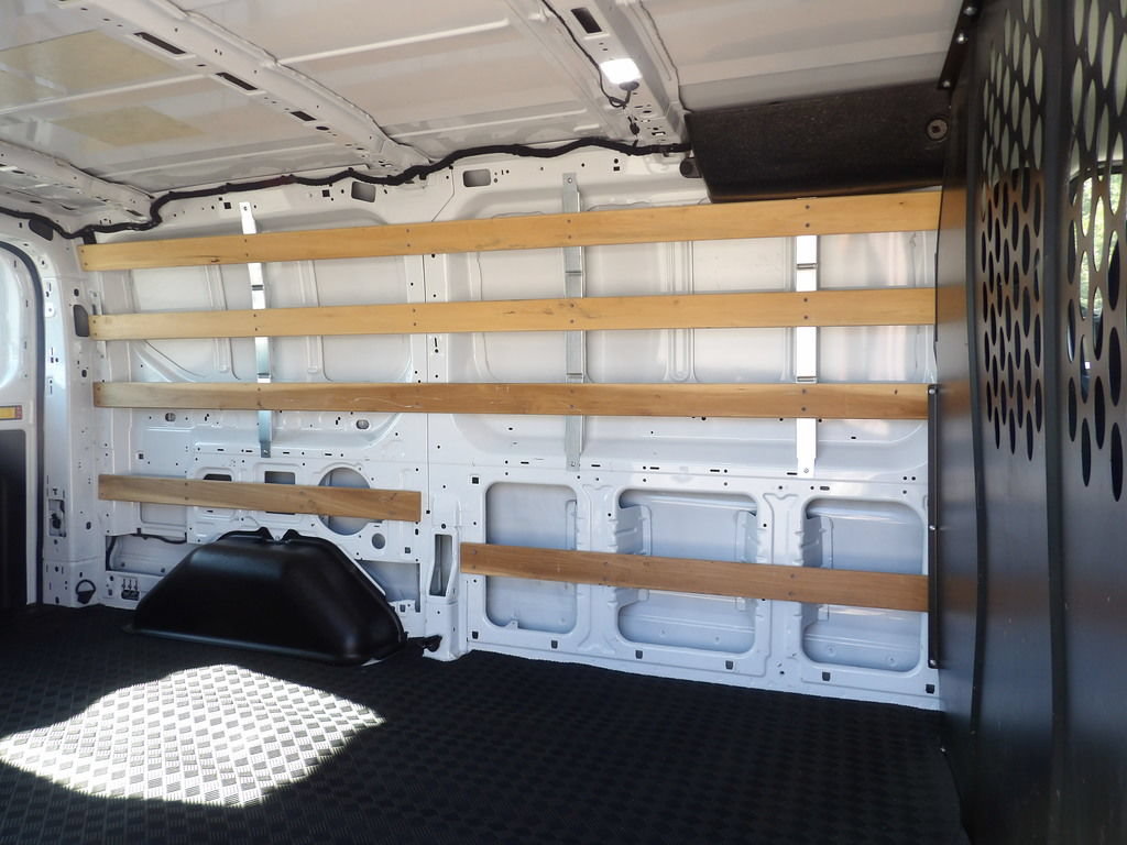 Used 2025 Ford Transit 250 Low Roof w/ Exterior Upgrade Package RWD image 27
