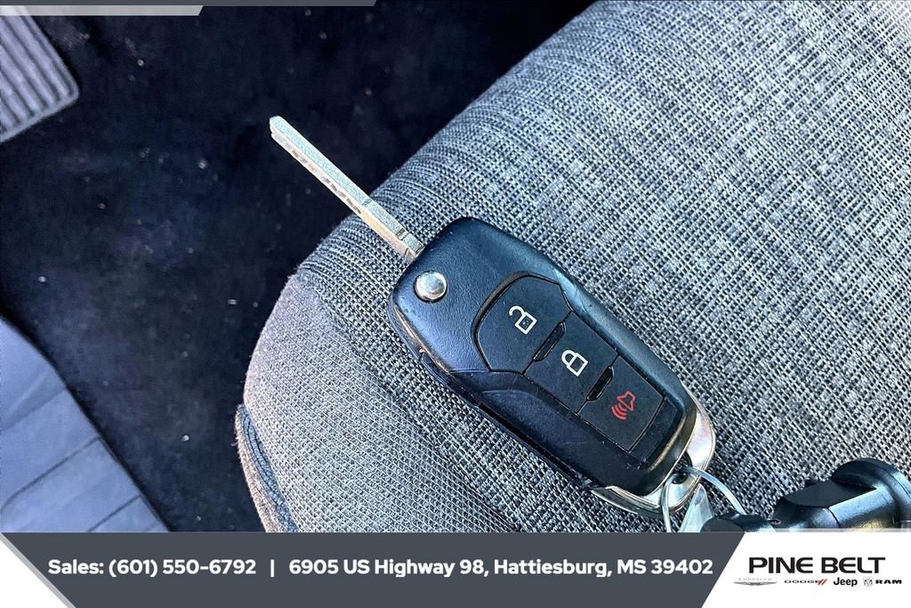 Used 2024 Ford F150 XLT w/ Mobile Office Package image 9