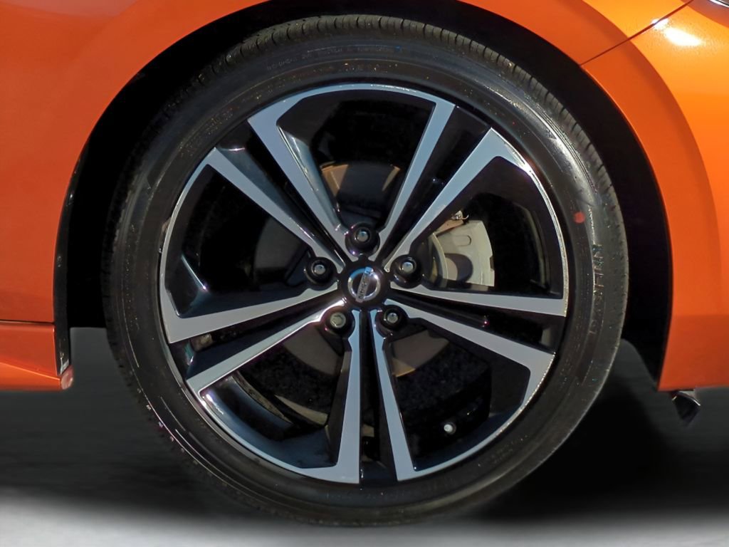 Certified 2023 Nissan Sentra SR w/ SR Premium Package image 11