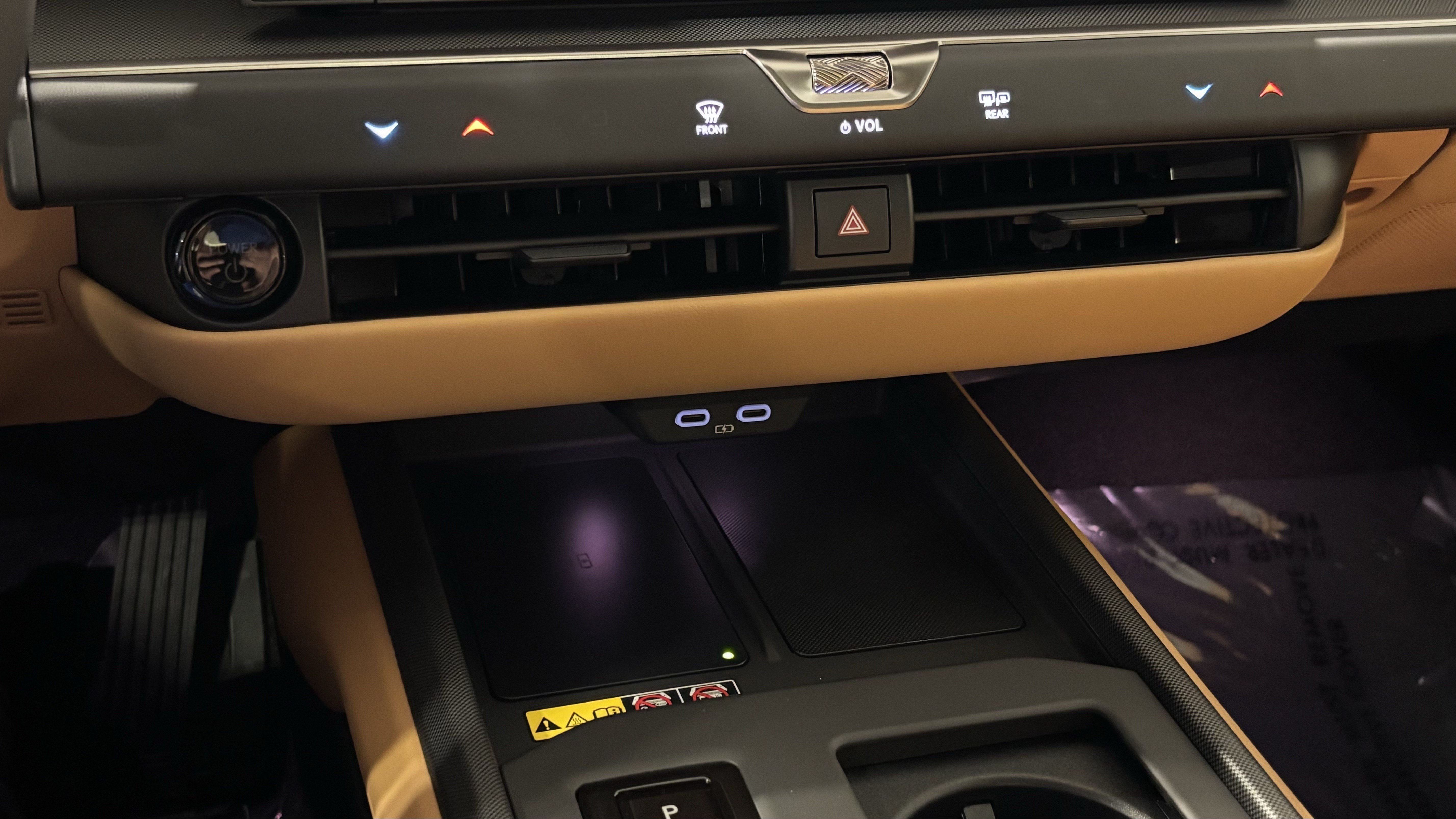 New 2026 Lexus ES 500e AWD/4WD image 24