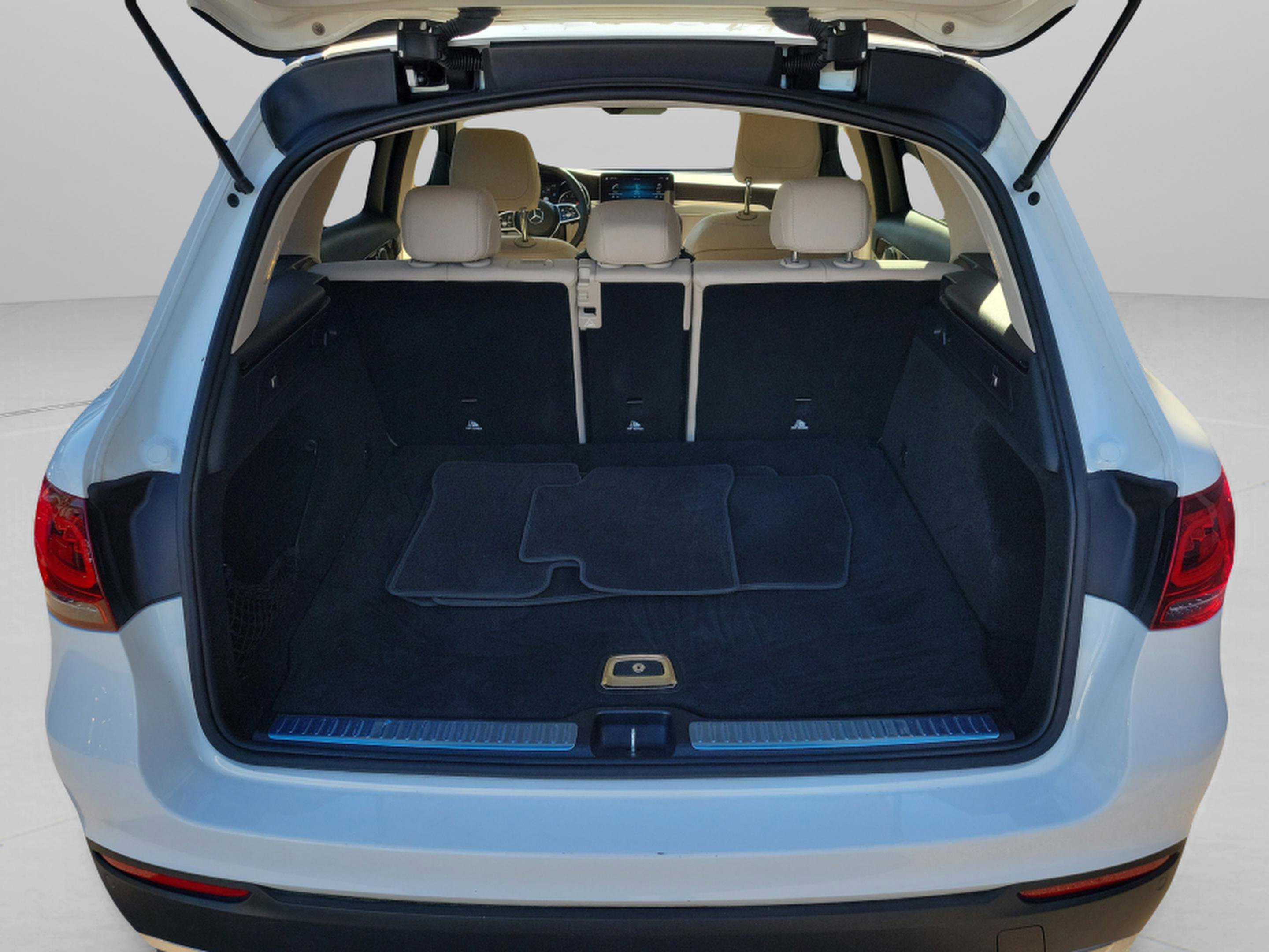 Certified 2022 Mercedes-Benz GLC 300 image 8
