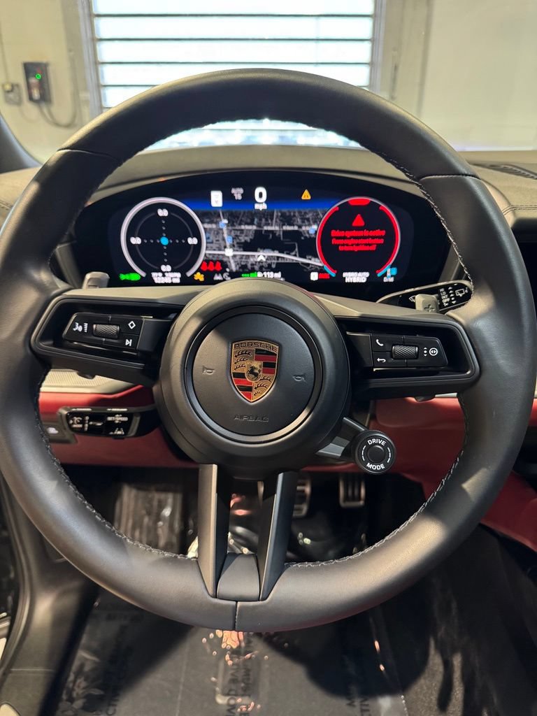 Used 2024 Porsche Cayenne S w/ Premium Package Plus AWD/4WD image 17