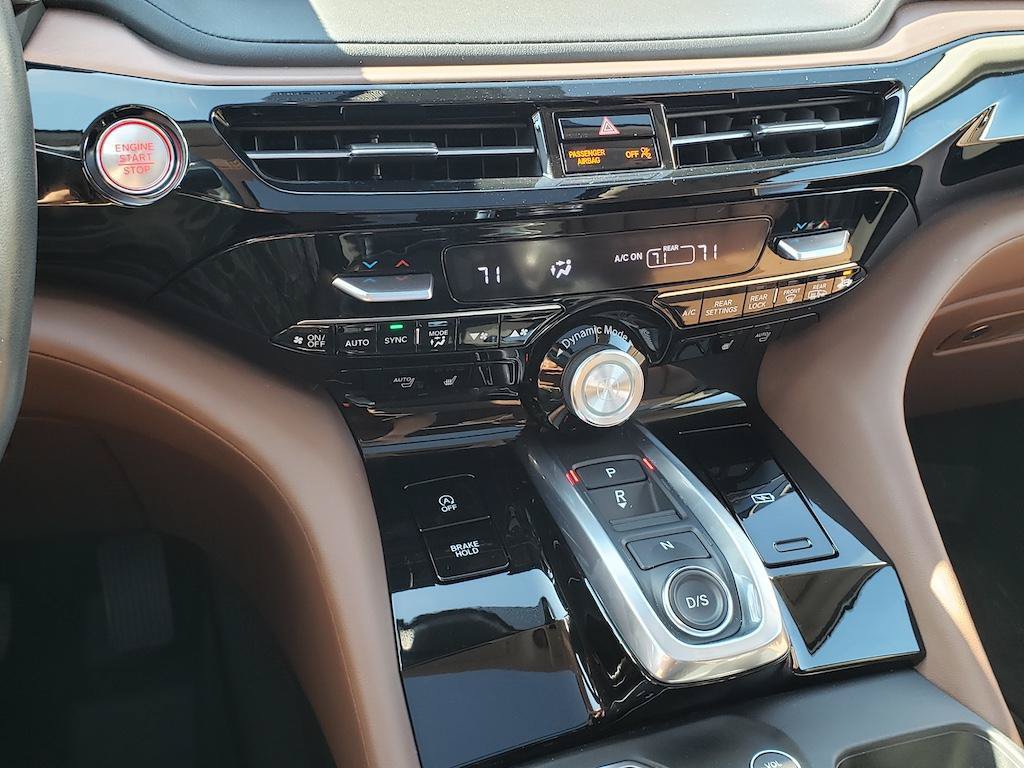 Certified 2024 Acura MDX w/ Technology Package AWD/4WD image 30