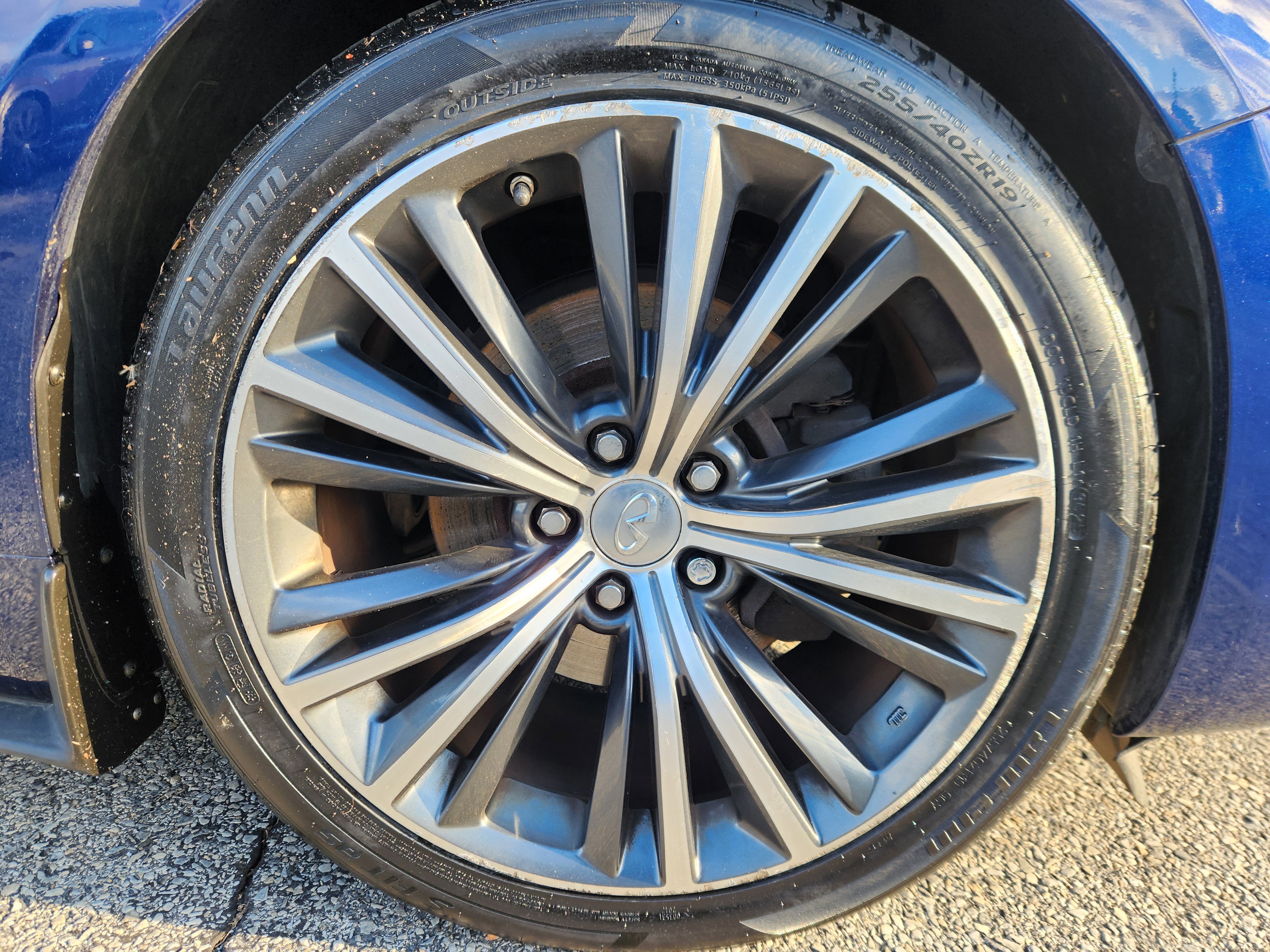 Used 2017 INFINITI Q60 w/ Premium Plus Package 3.0T image 21