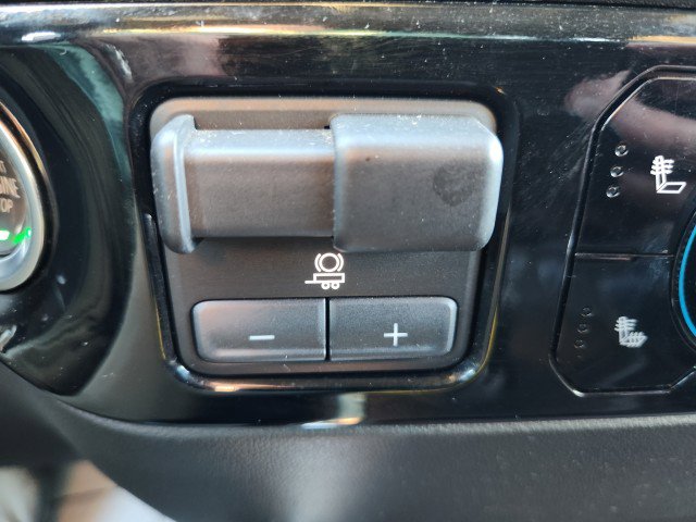 Used 2025 Chevrolet Silverado 1500 RST image 45