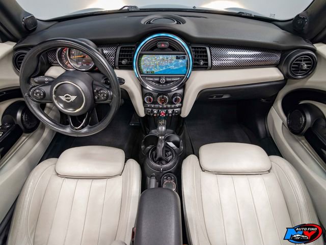 Used 2016 MINI Cooper S image 2