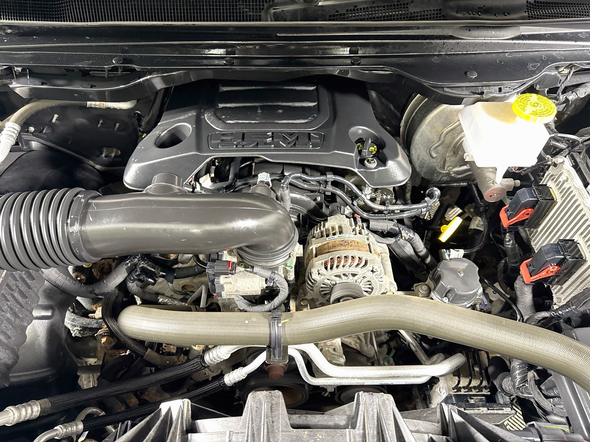 Used 2020 RAM 1500 Big Horn AWD/4WD image 39