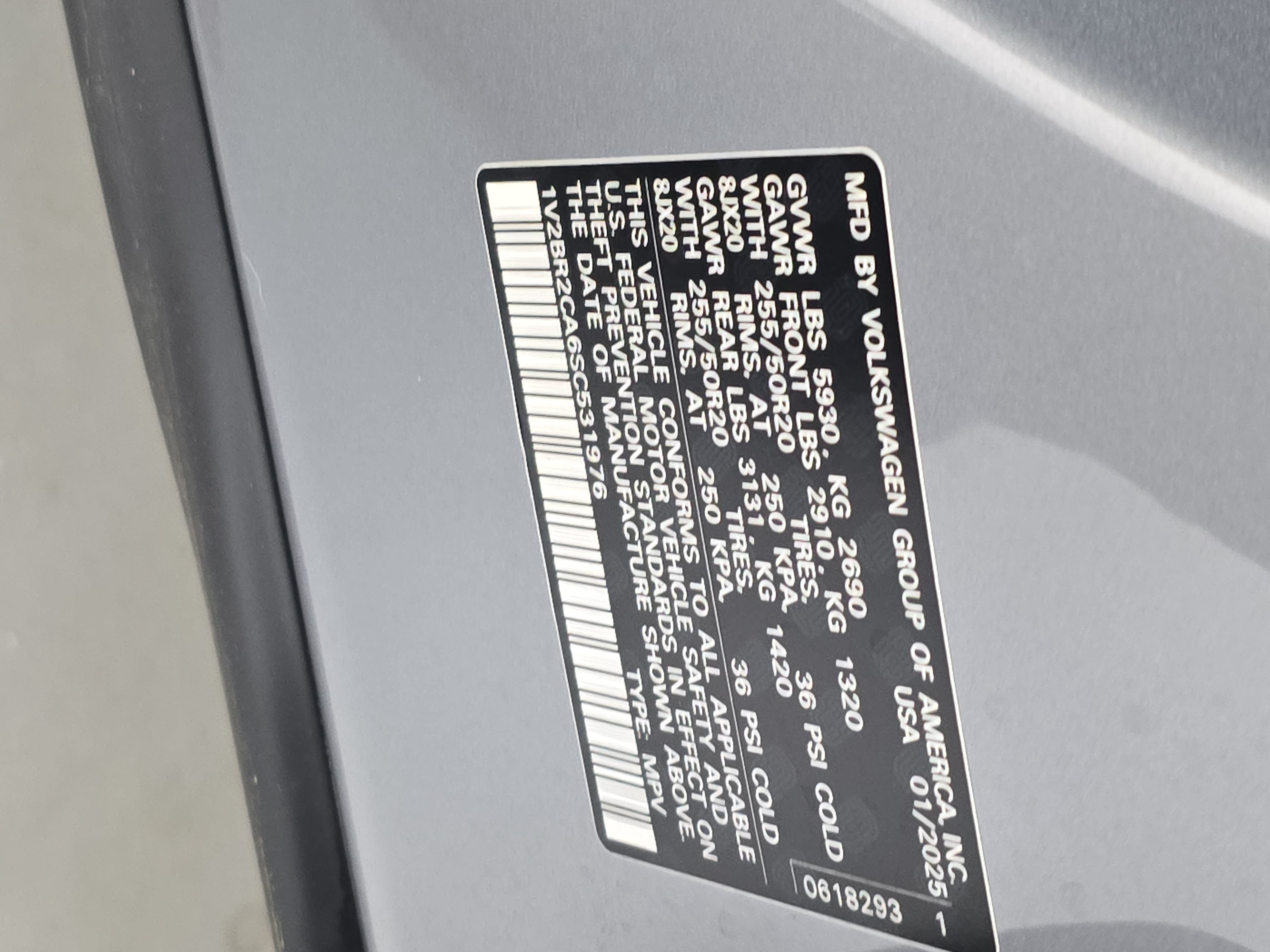 Certified 2025 Volkswagen Atlas SEL AWD/4WD image 37