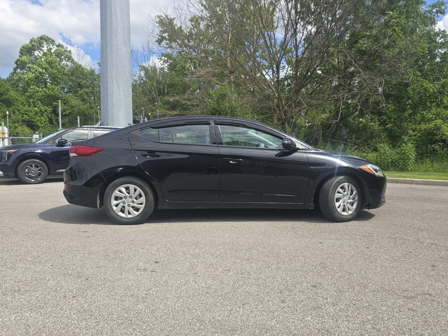 Used 2018 Hyundai Elantra SE FWD image 13