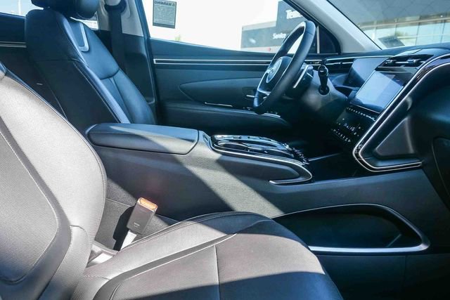 Certified 2022 Hyundai Tucson Limited w/ Cargo Package image 17