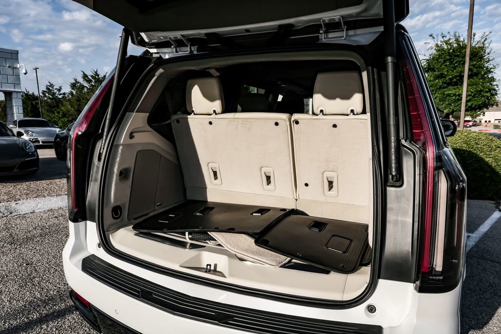 Used 2023 Cadillac Escalade Sport Platinum w/ LPO, ONYX Package image 67