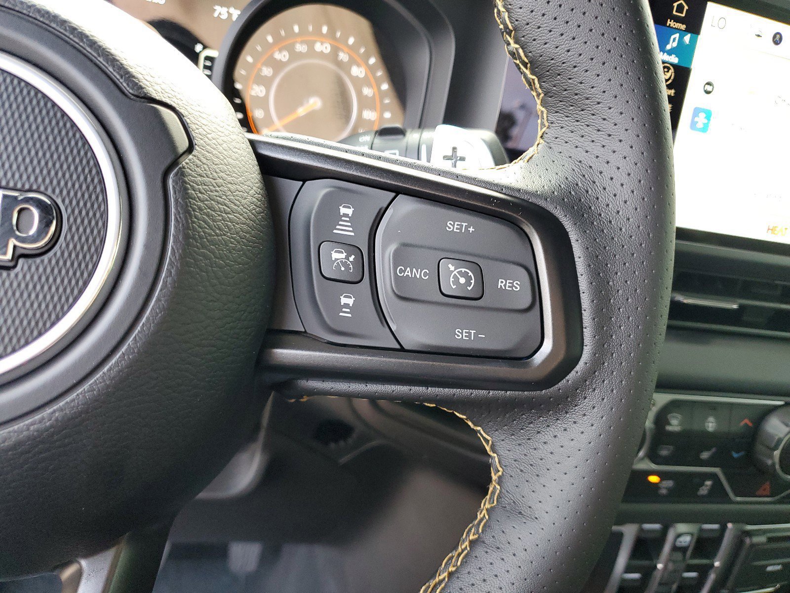 New 2025 Jeep Wrangler Unlimited Rubicon 392 image 23