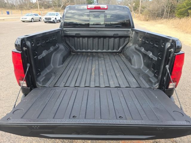 Used 2024 Chevrolet Colorado W/T w/ WT Convenience Package image 5