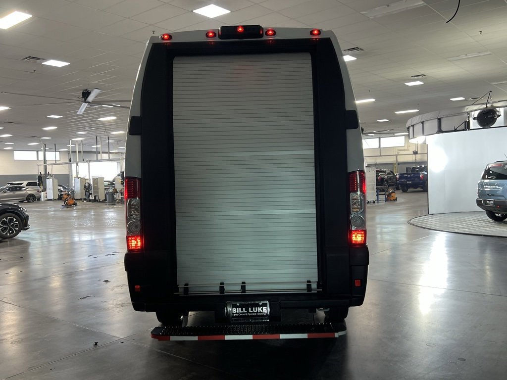 Used 2024 RAM ProMaster 3500 w/ Delivery Van Package image 9