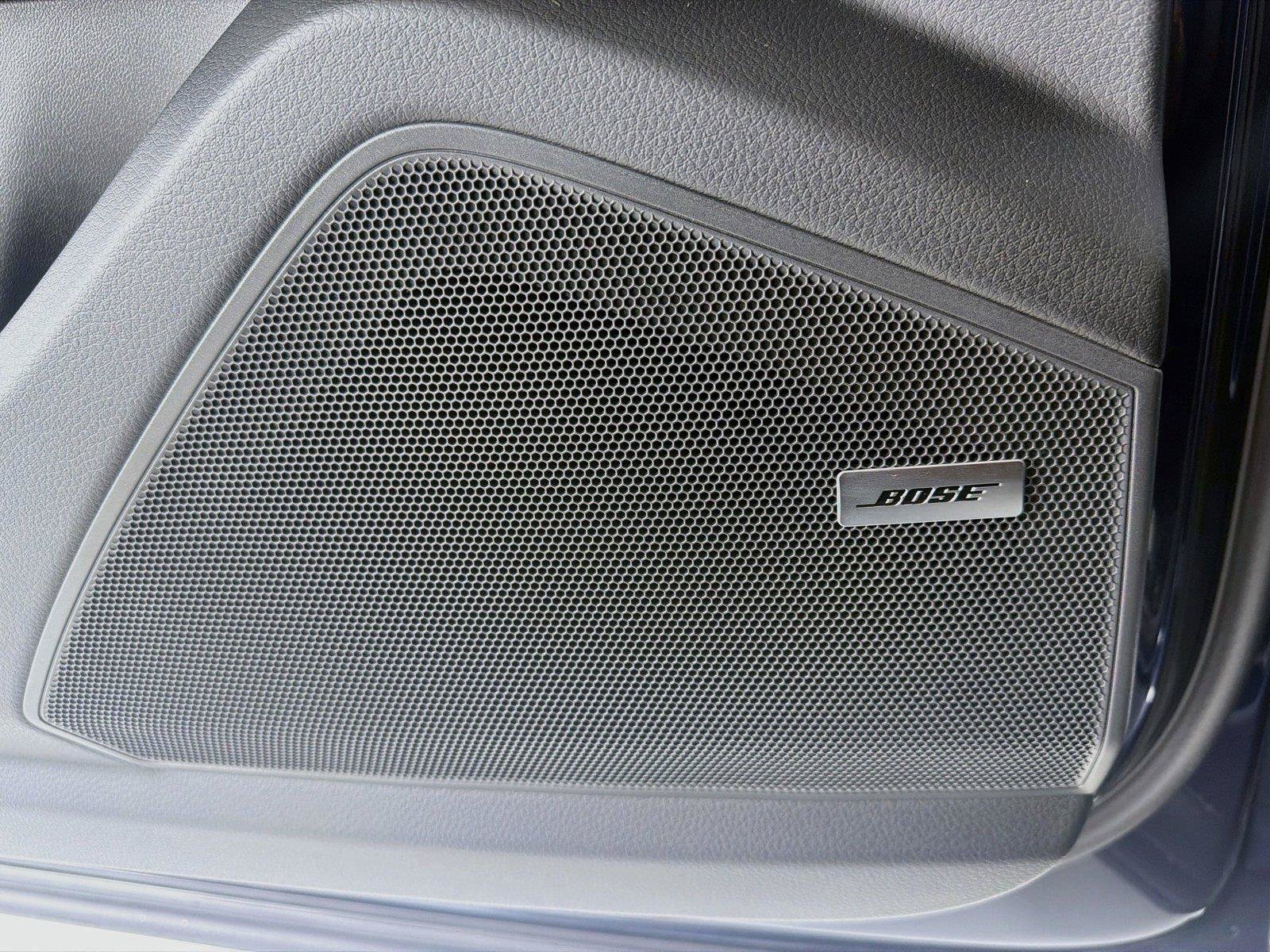 Certified 2026 Porsche Cayenne AWD/4WD image 10