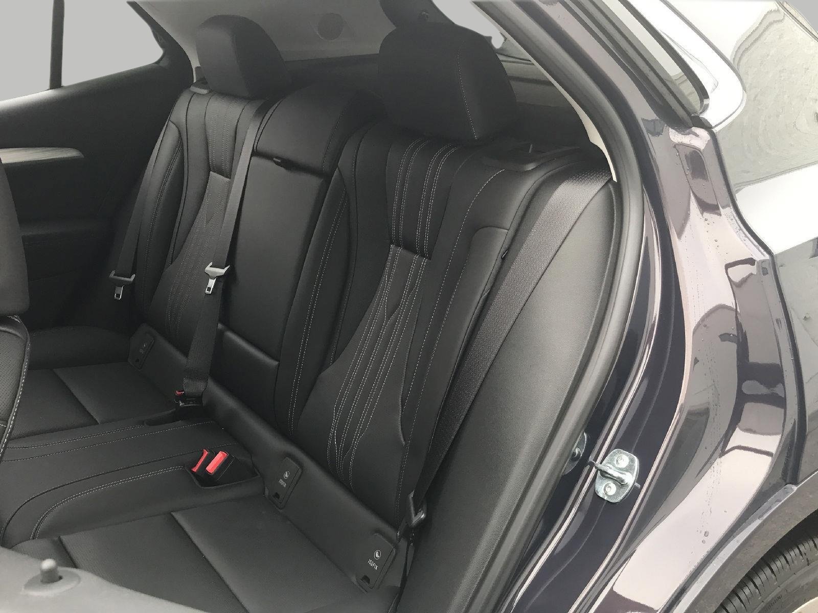 Used 2026 Buick Envision Avenir AWD/4WD image 35