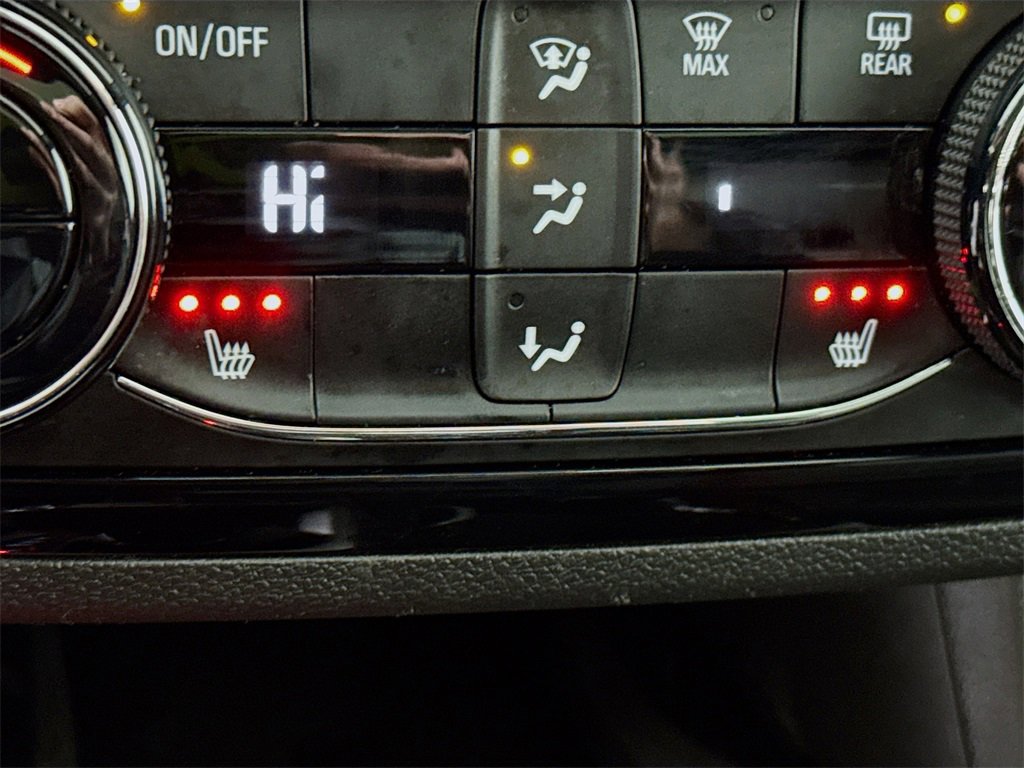 Used 2024 Buick Envista Sport Touring w/ Convenience I Package image 11