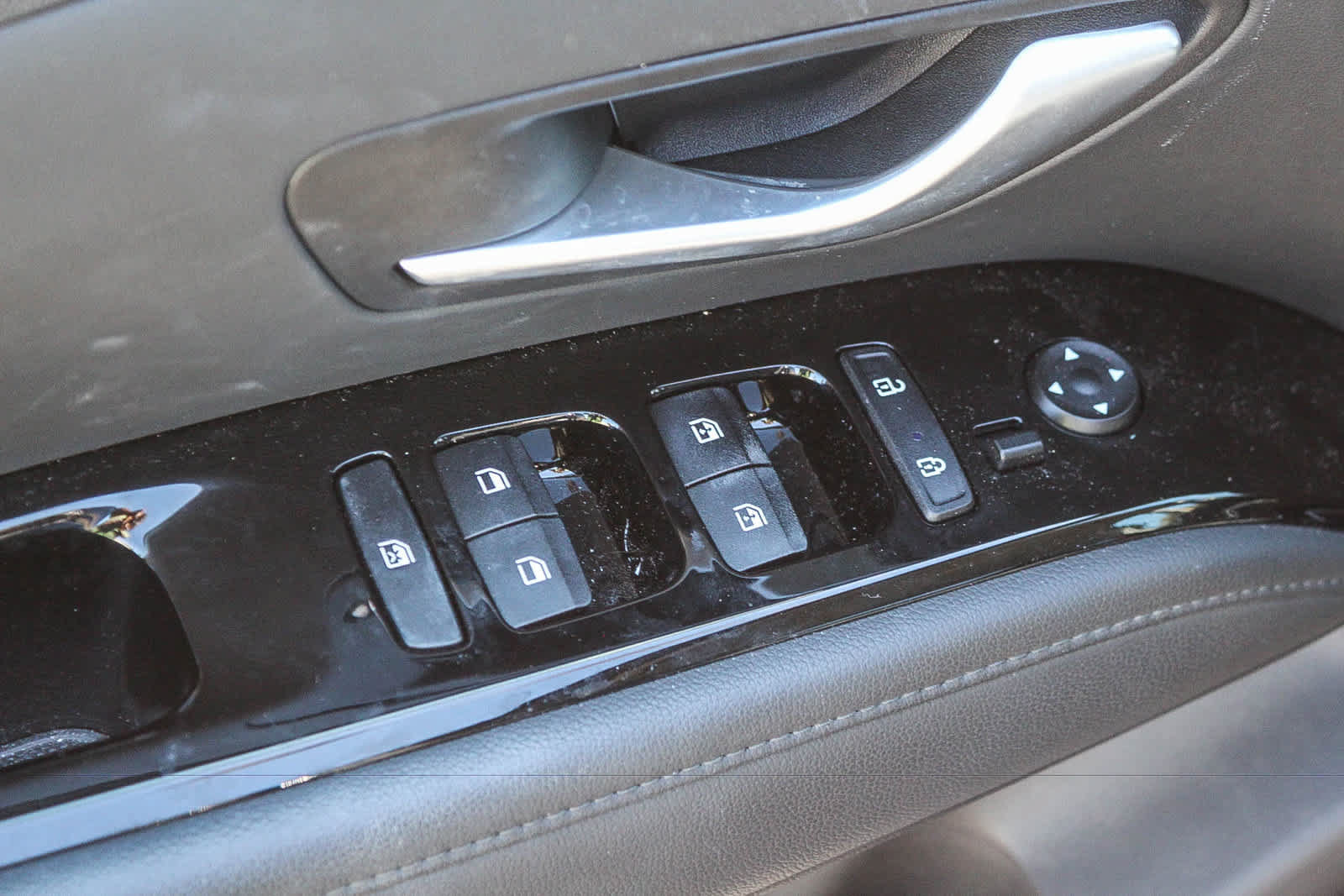 Used 2023 Hyundai Tucson Limited AWD/4WD image 26