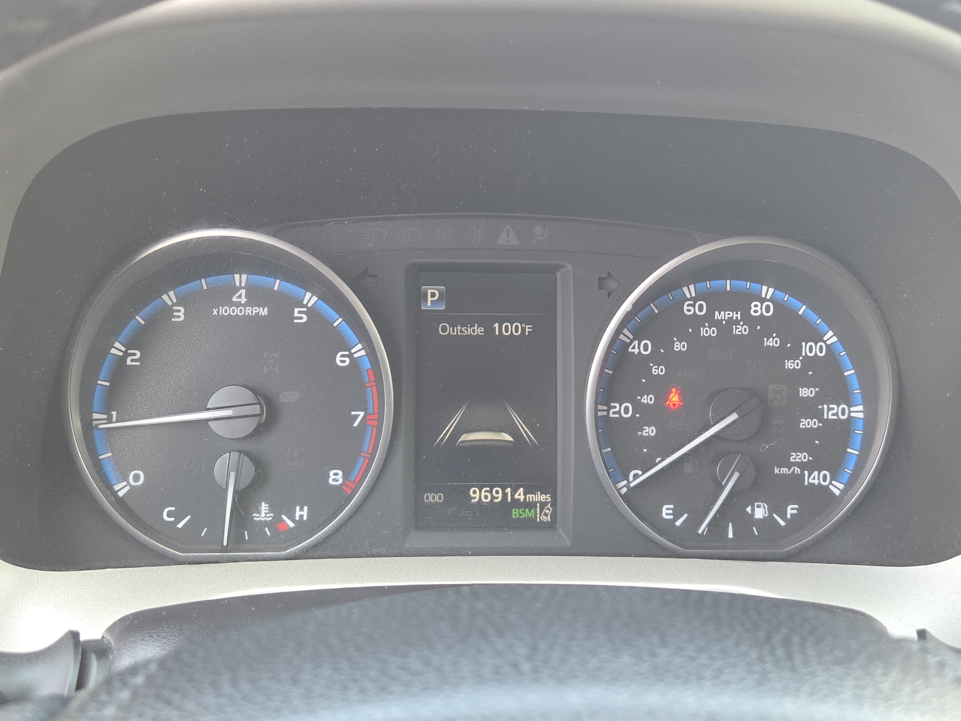 Used 2018 Toyota RAV4 XLE AWD/4WD image 14