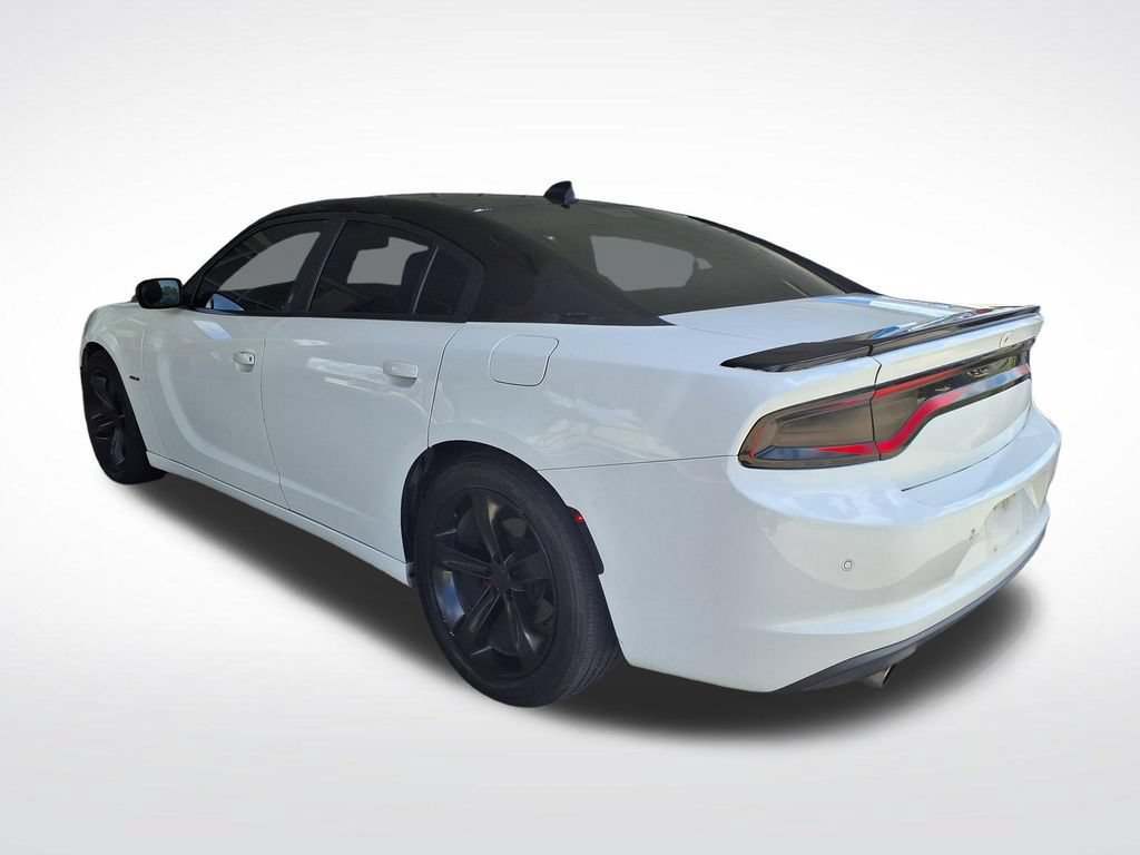 Used 2018 Dodge Charger R/T RWD image 9