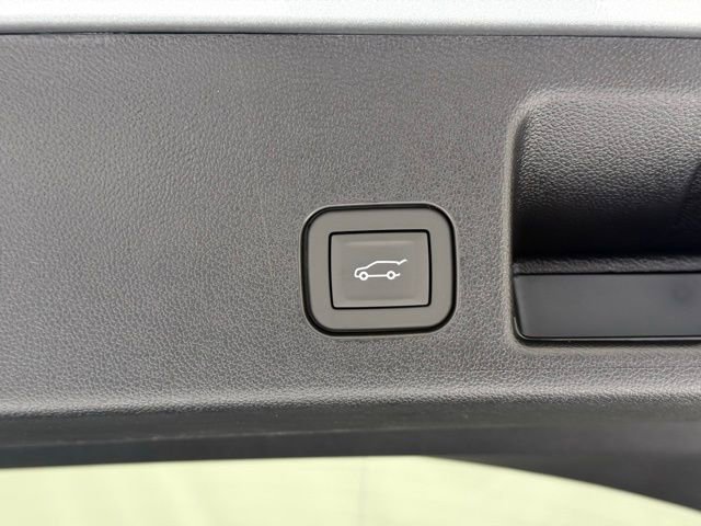 New 2026 Chevrolet Equinox EV LT FWD image 5