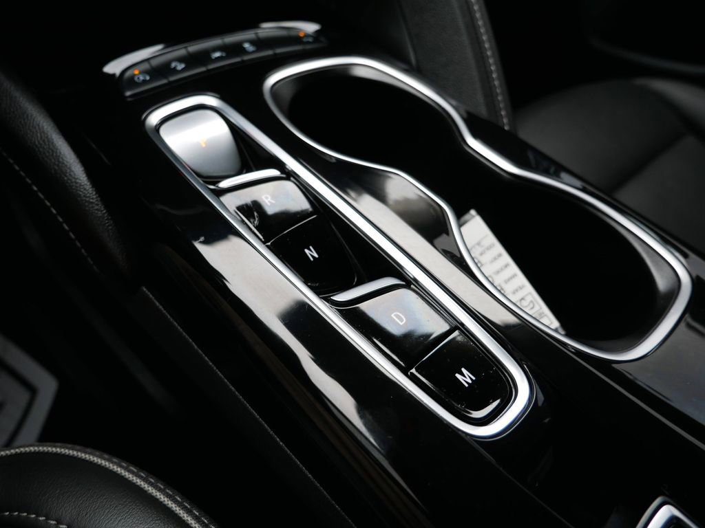 Used 2023 Buick Envision Essence image 21