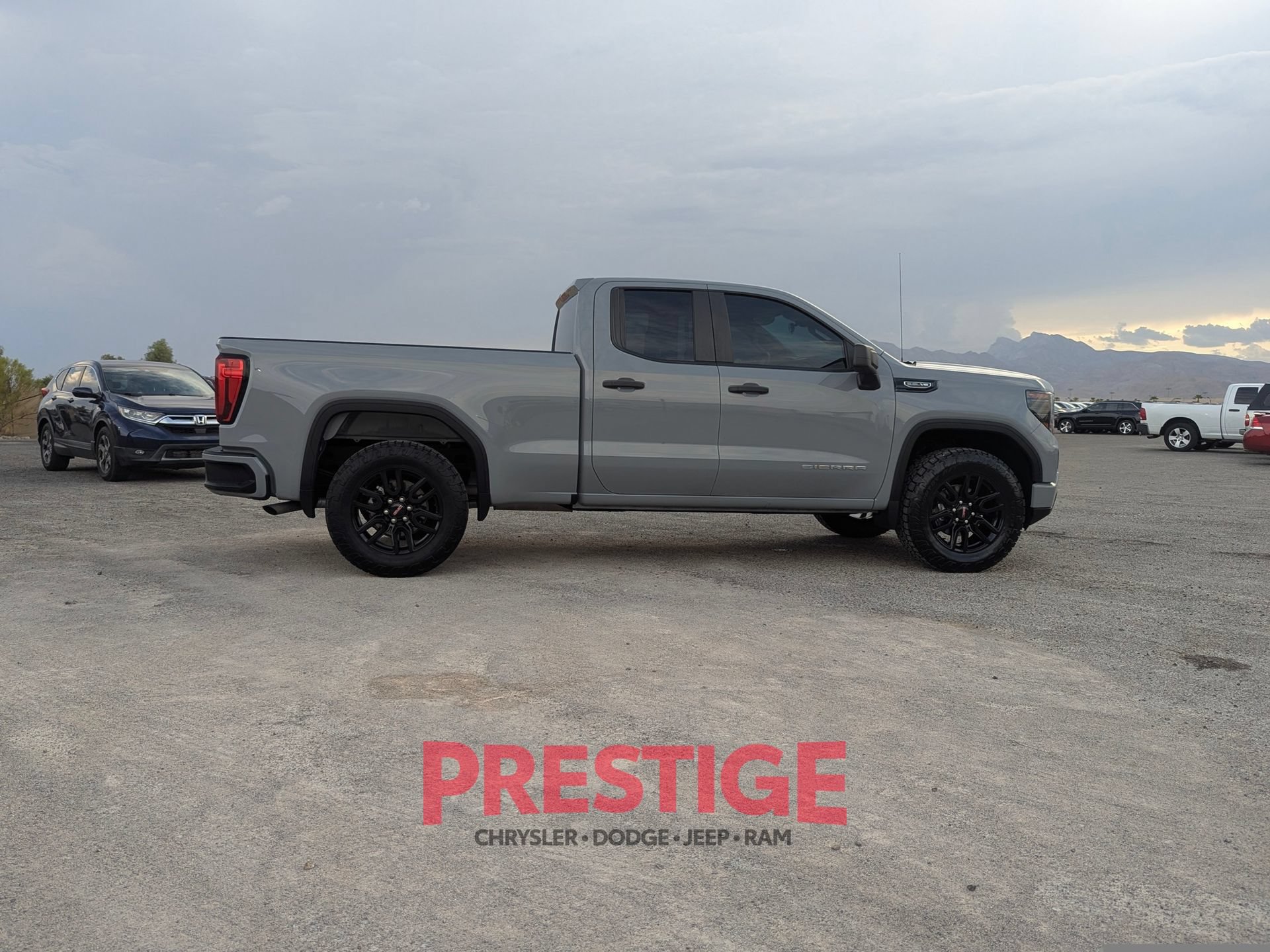 Used 2025 GMC Sierra 1500 Pro w/ Graphite Edition RWD image 7