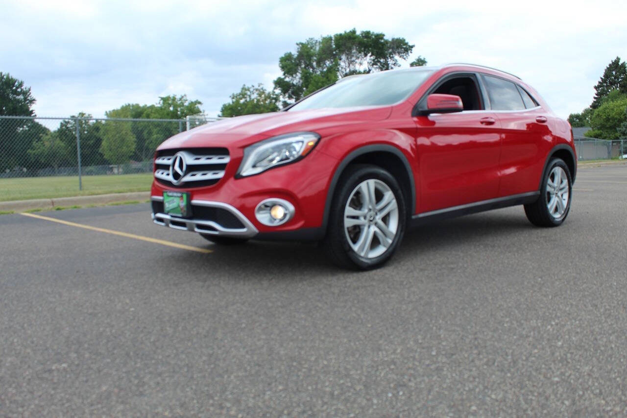 Used 2020 Mercedes-Benz GLA 250 4MATIC image 2
