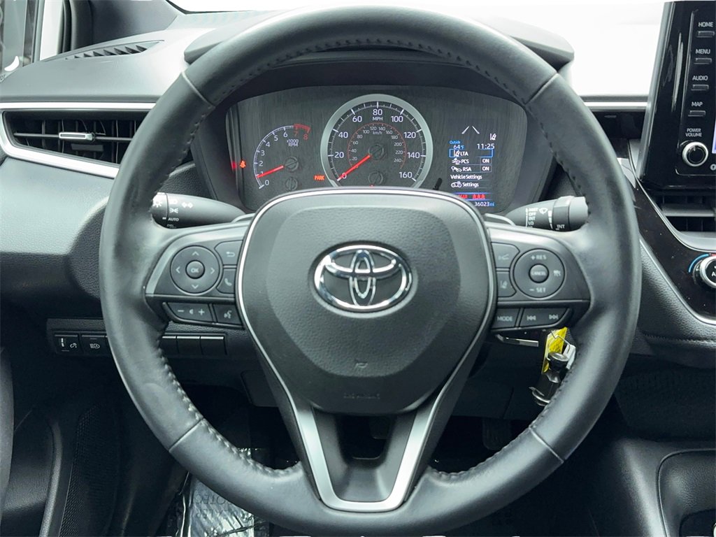 Used 2022 Toyota Corolla SE image 18