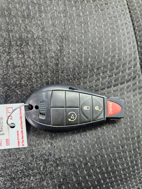 Used 2019 Dodge Grand Caravan SE FWD image 29