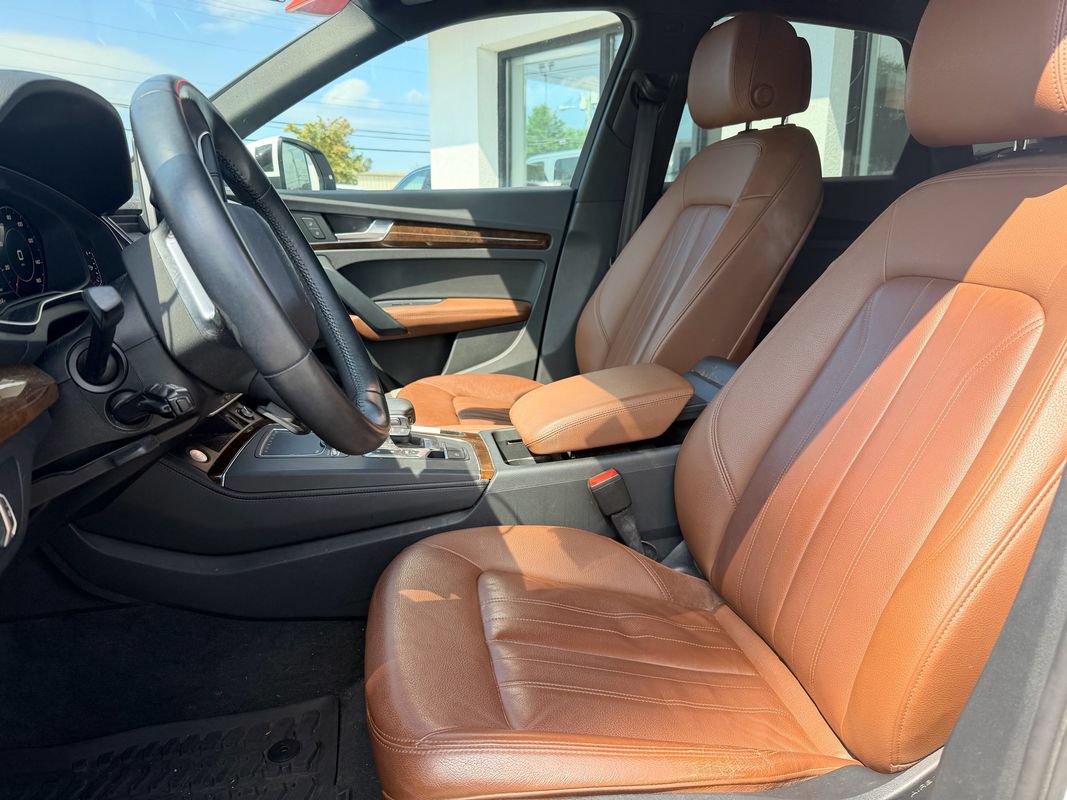 Used 2019 Audi Q5 2.0T Premium Plus w/ Premium Plus Package AWD/4WD image 4