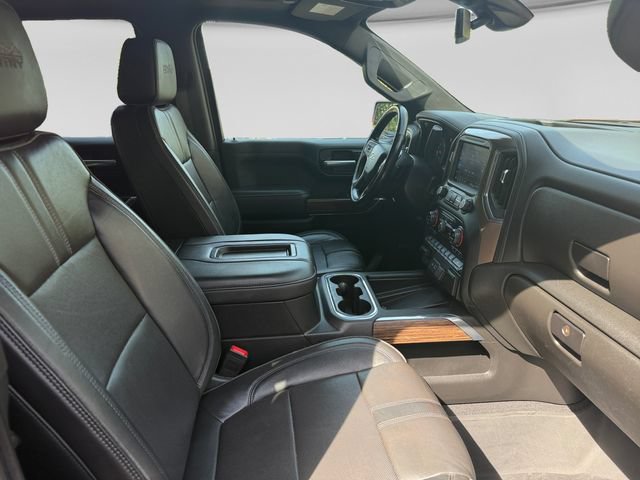 Used 2020 Chevrolet Silverado 1500 High Country w/ Safety Package II AWD/4WD image 16
